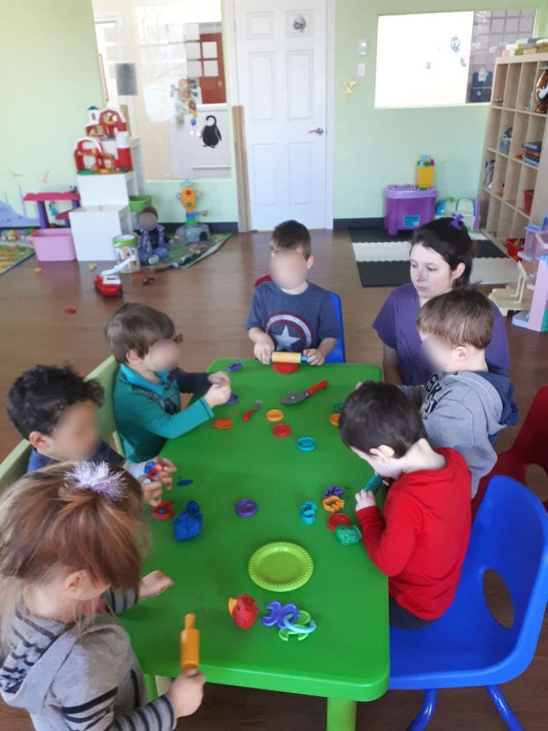 Service 2 - Garderie la fée des étoiles